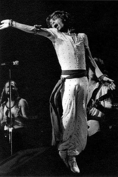 mick jagger stage outfits